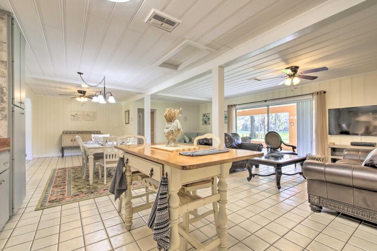 Rainbow River Oasis With Kayaks And Furnished Sunroom! 邓内伦 外观 照片